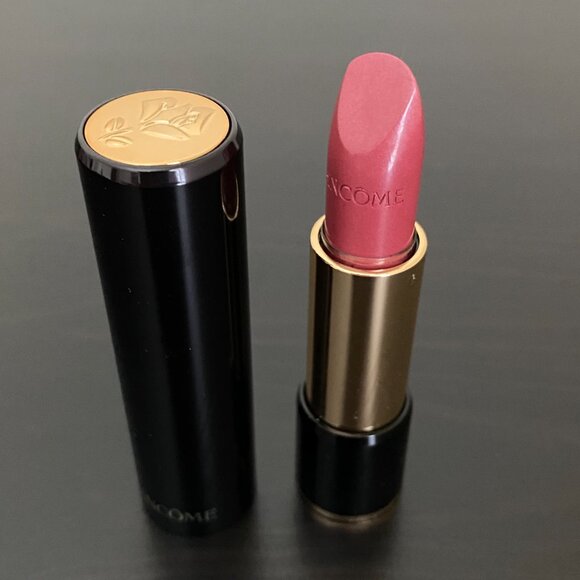 Lancome L'absolu Rouge Lipstick in 391 Exotic Orchid - Picture 2 of 14